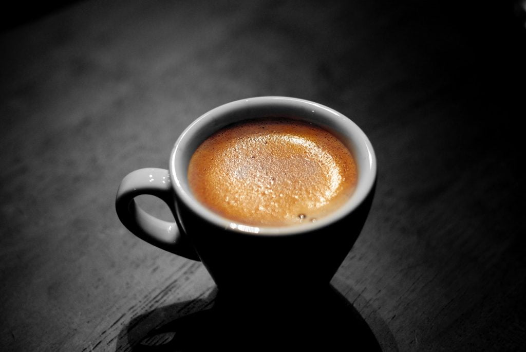 Gör en perfekt espresso crema