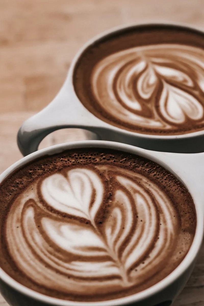 Café latte - så gör du mjölkskummet helt rätt